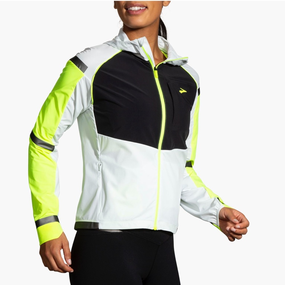 Brooks Women's Carbonite Reflective Running Jacket Size S EUC!